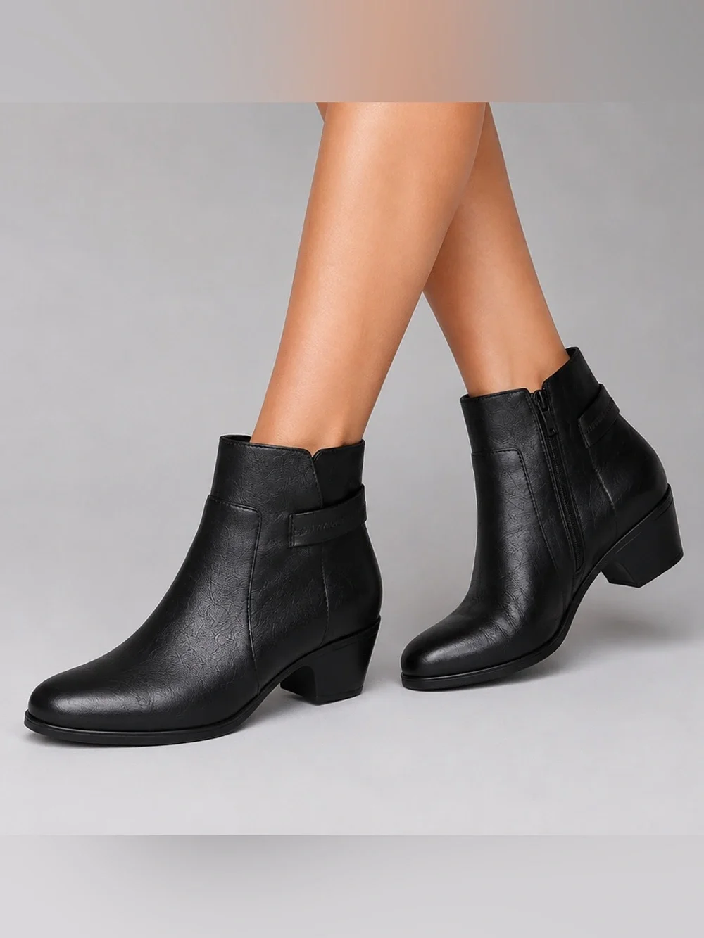 ✨🖤 Clarks Collection Black Leather Ankle Booties Low Block Heel Side 9 Zip Chic